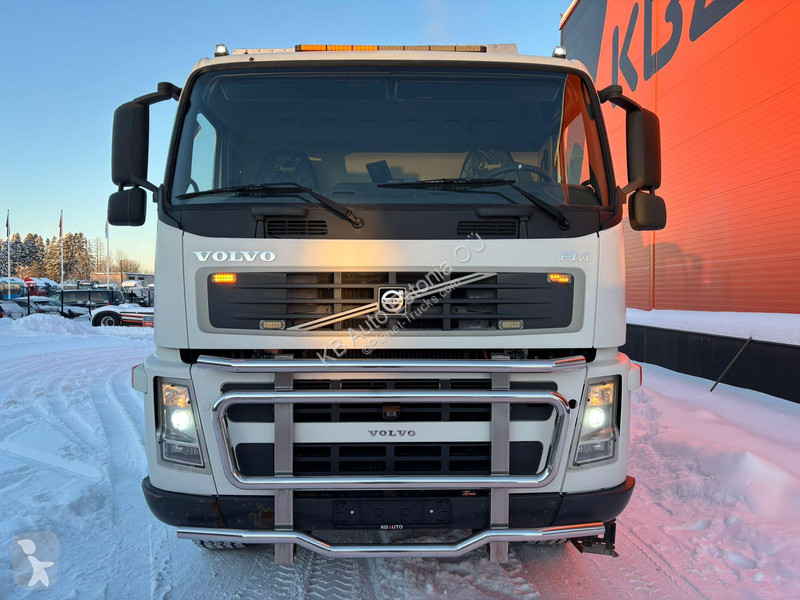 Camion Volvo 300 6x6 WASTE 4 + CLEAN WATER 8 m3...