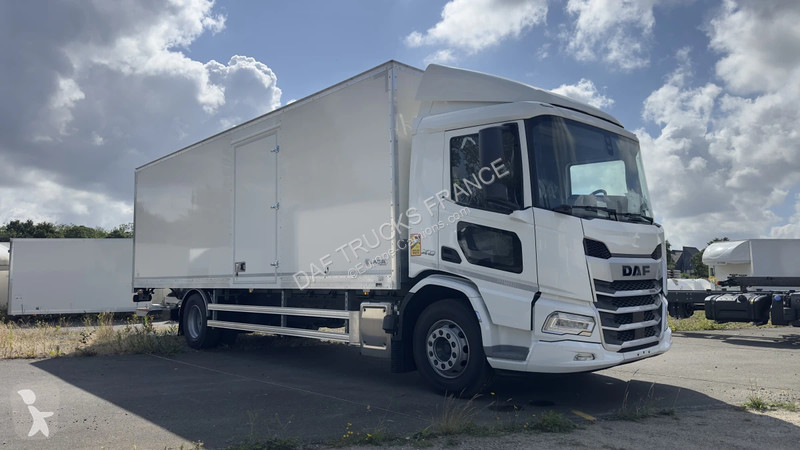 Camion DAF XD 370  4X2