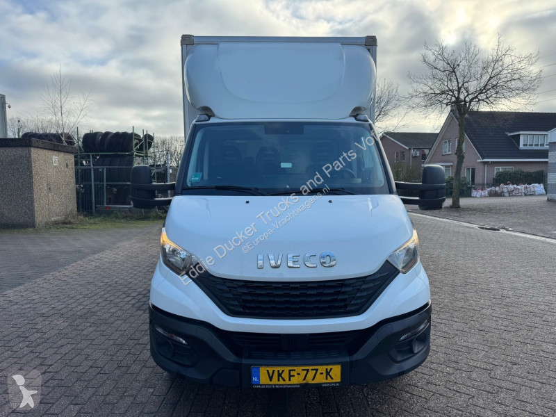 شاحنة Iveco DAILY 40C18 EURO 6 / MANUAL /...