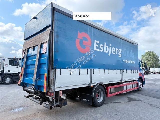 شاحنة Volvo FM 330 4x2 7,7 m Curtainsider and...