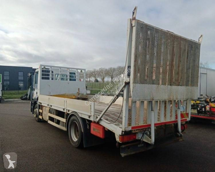 شاحنة Iveco