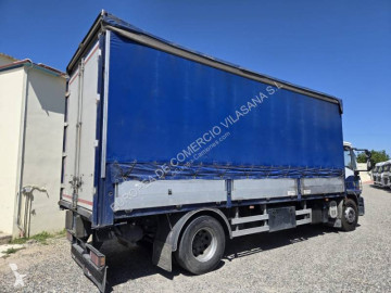 Lastbil skjutbara ridåer (flexibla skjutbara sidoväggar) Iveco