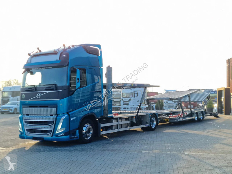 شاحنة Volvo 500 Globetrotter XL Cartransporter...