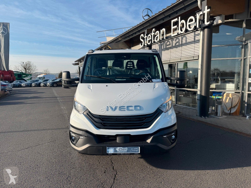 شاحنة Iveco 70C18 H 3.0L...
