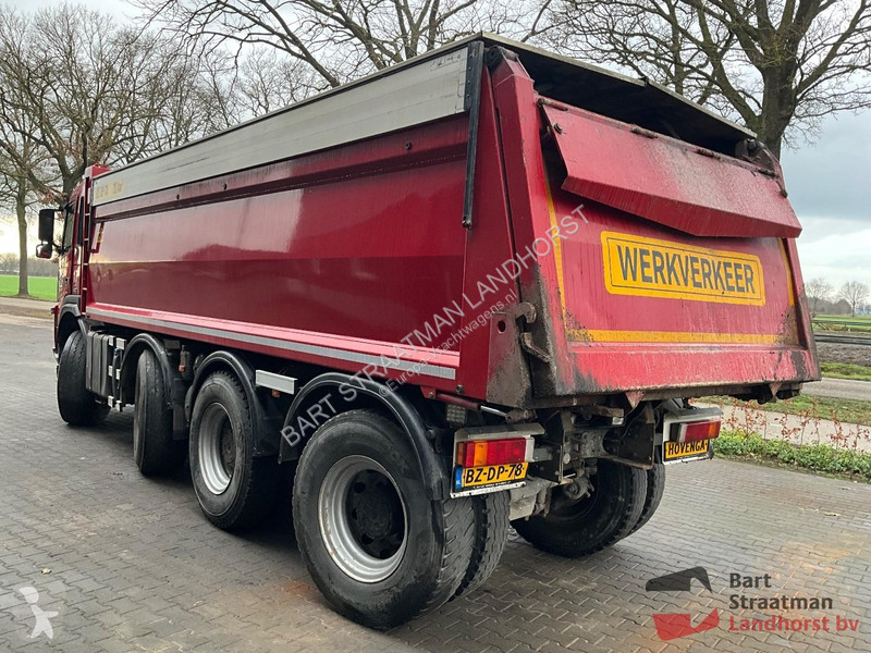 Lastbil Terberg FM2000-T 8X8 met 18m3 kipper en...