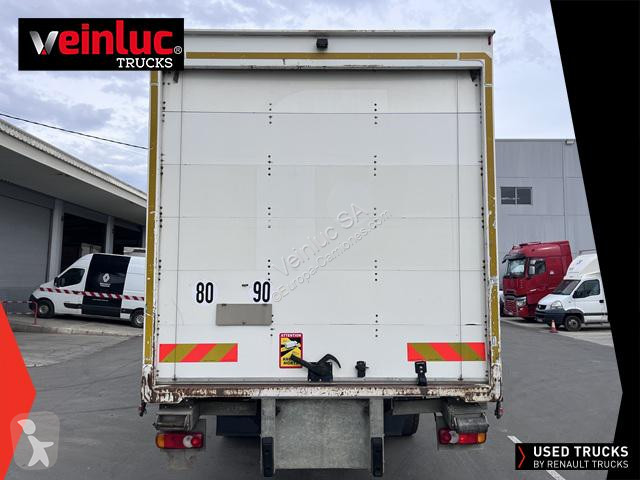 Camion Renault D Wide