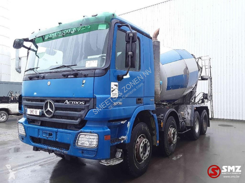 شاحنة Mercedes 3236 EPS