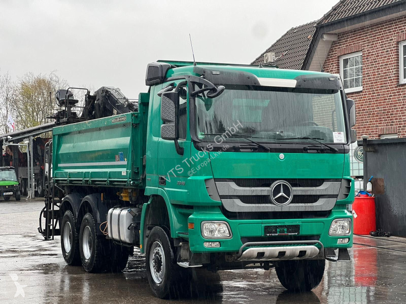 شاحنة Mercedes 3348 6x6 Kipper mit HIAB 1300RS 83