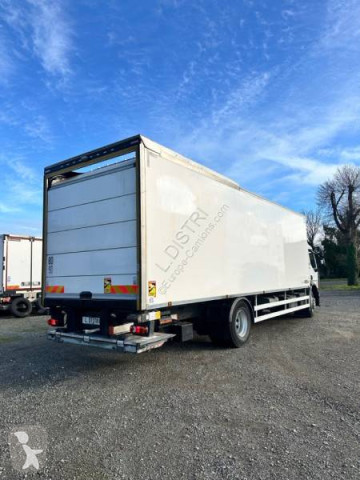 Camion Renault D WIDE-series 320.19 DXI