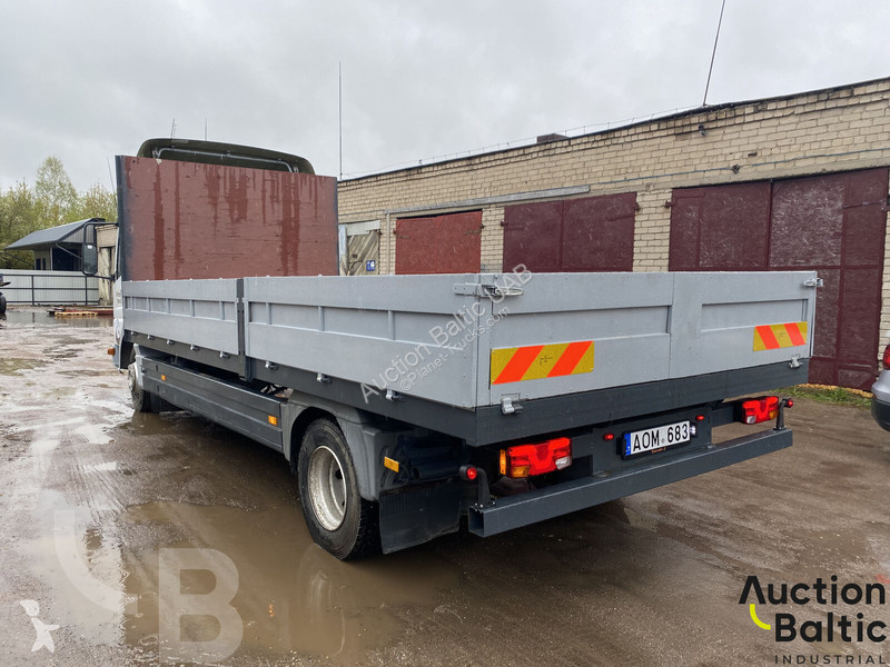 Camion Mercedes 815