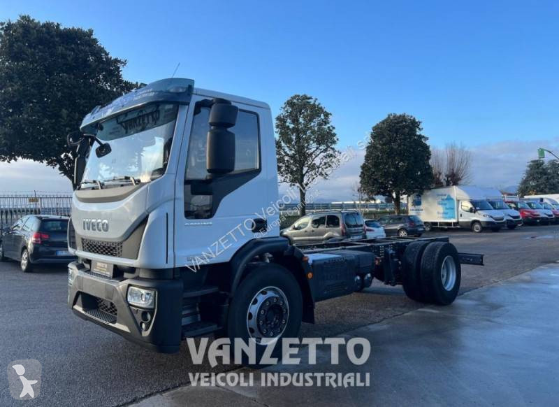 شاحنة Iveco
