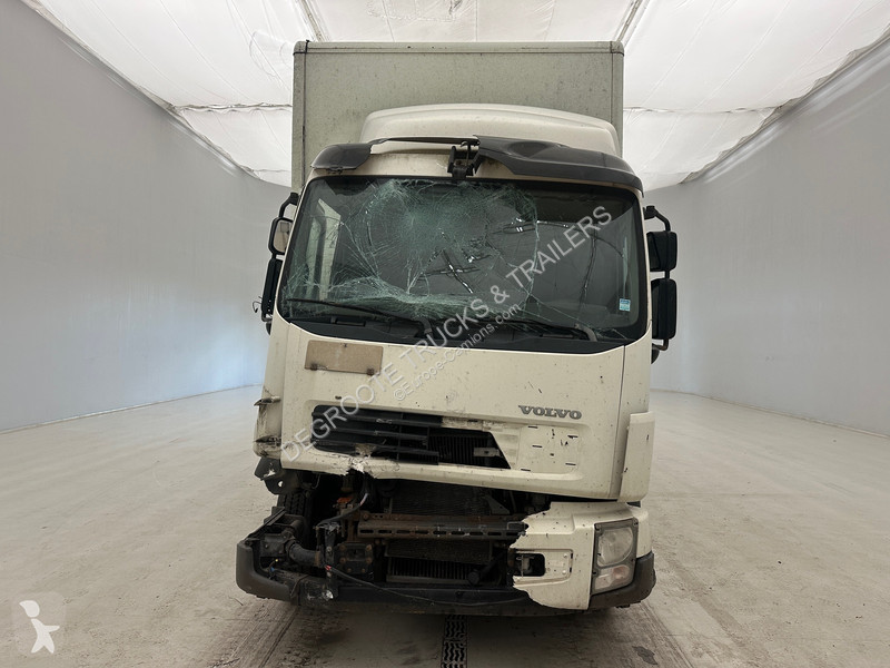 شاحنة Volvo FL 240*