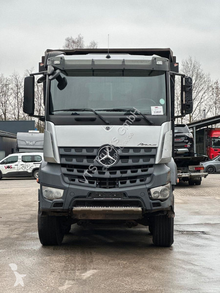 Camion Mercedes 4148AK BB 8x8 Kipper 33m³ 3x...