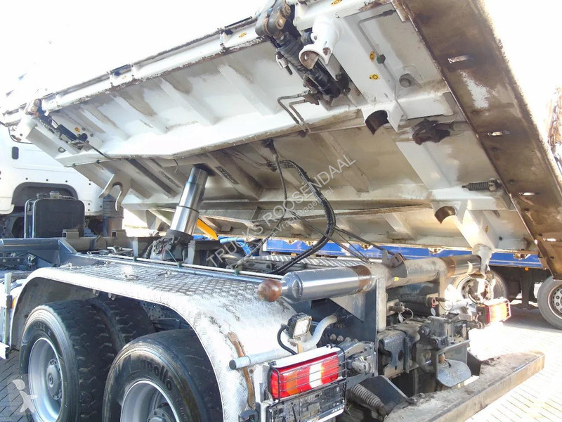 Camion Mercedes 3348 + TRI TIPPER + 6X4 + EURO 6