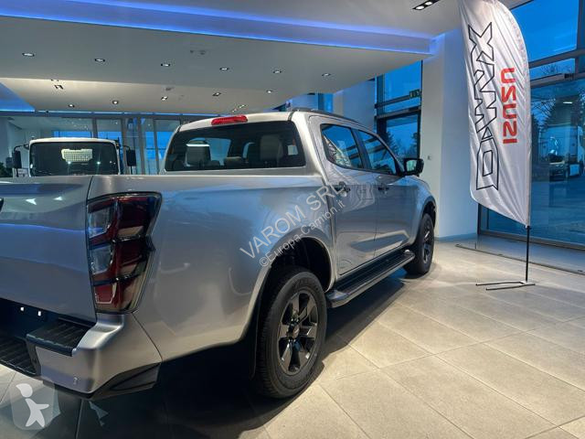 شاحنة Isuzu