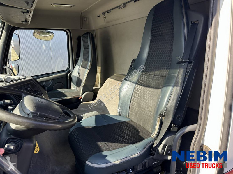 شاحنة Volvo 460 8X4 tridem - HIAB X-Hipro 166...