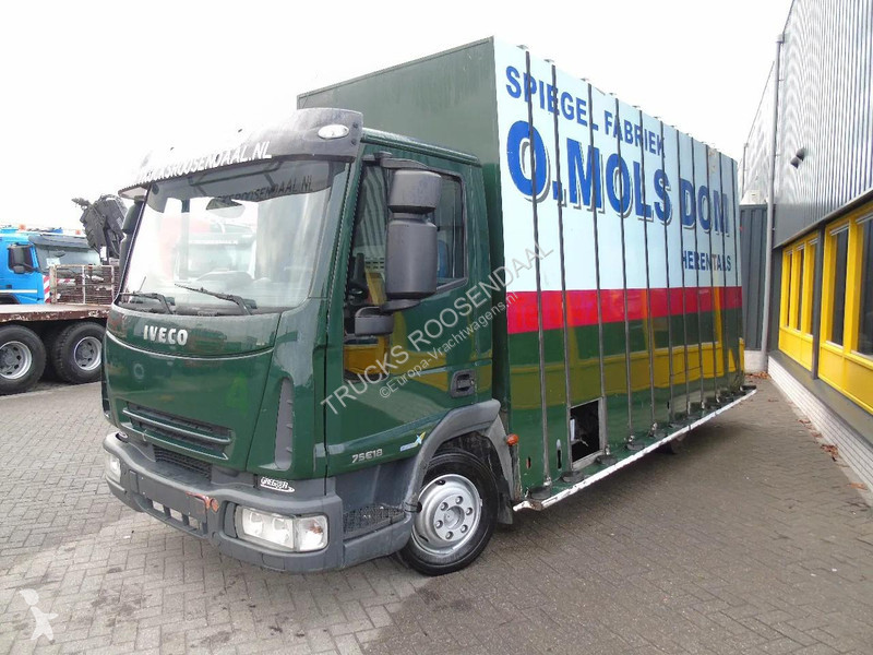 Camion Iveco 75 E 180 GLASWAGEN
