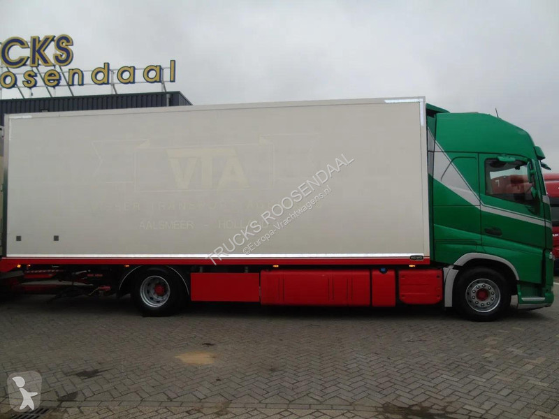 شاحنة Volvo 460 + TRS + COMBI + EURO 6
