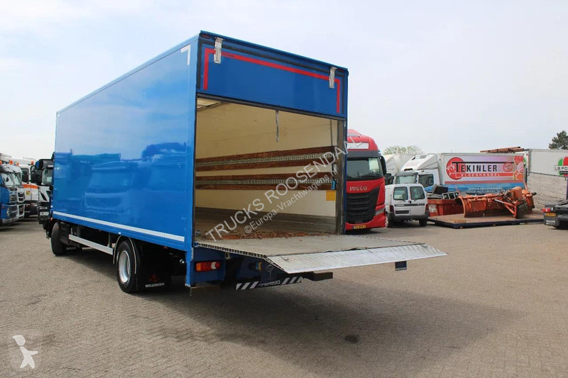 Camion Iveco 120E21 + LIFT + EURO 6 + 2 PIECES...