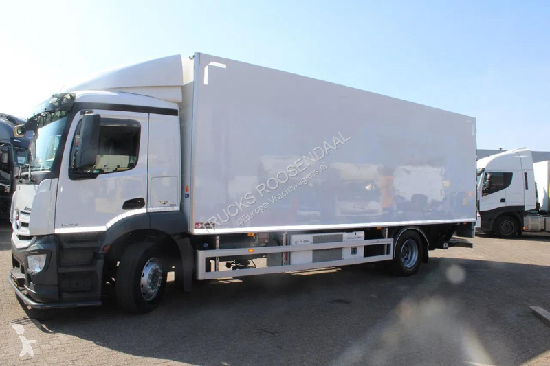 شاحنة Mercedes 1924 + THERMO KING 1200 + LIFT +...