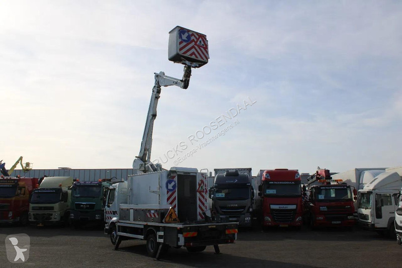 شاحنة Renault 220 + manual + 16 meter