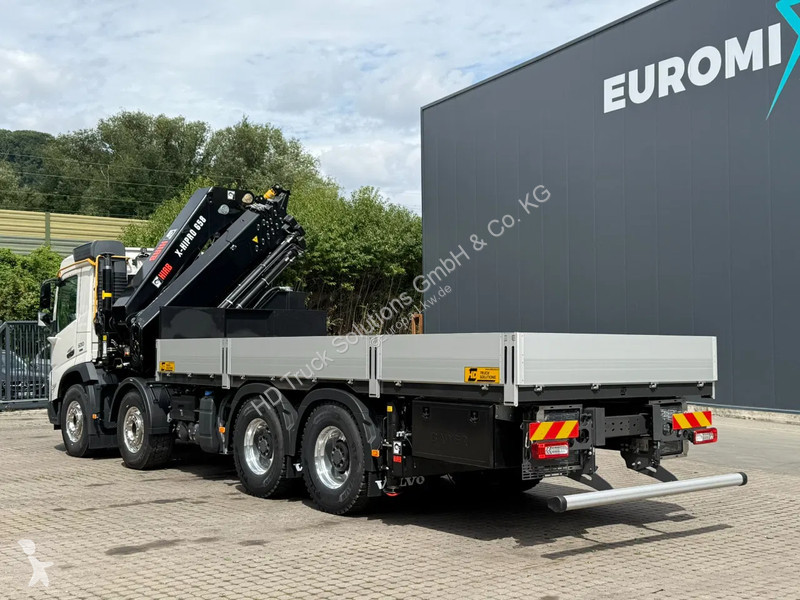 شاحنة Volvo 500 Volvo  500 8x4 Kran Hiab 658-6