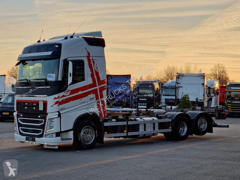شاحنة Volvo 13460 Globetrotter 6x2*4 - BDF - I...
