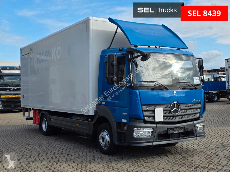 Mercedes 1223 / Ladebordwand truck