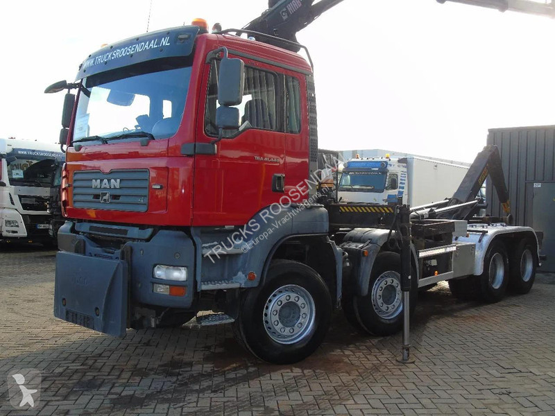 Camión MAN 41.440 8X4 + HIAB 166 E-3 HIPRO +...