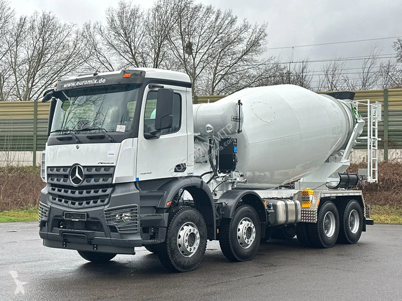 Camion Mercedes 4242 Mercedes-Benz  5 4242 8x4...