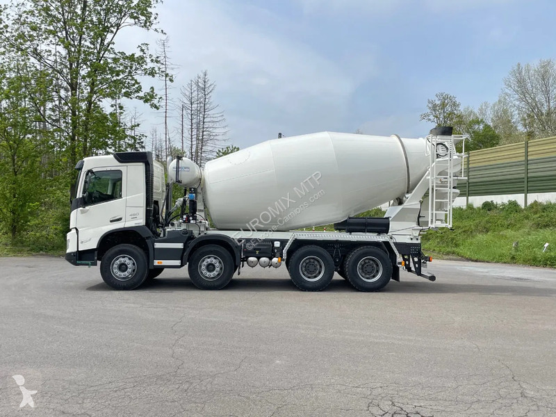 شاحنة Volvo 500 Volvo  500 8X4 Retarder...
