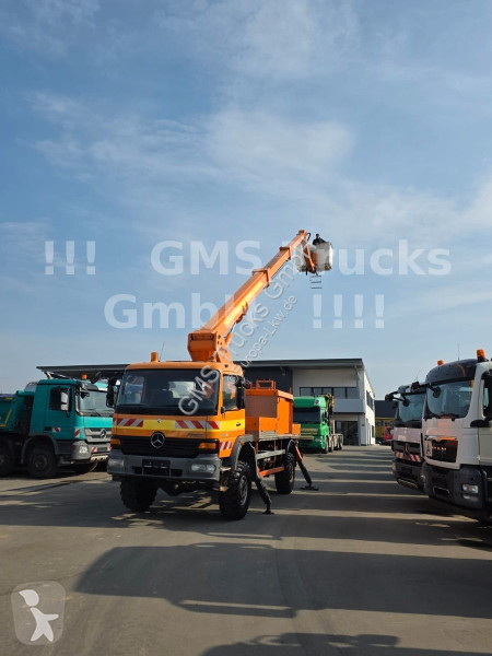 شاحنة Mercedes 1318 /4X4 ALLRAD/Isolatin/23m...