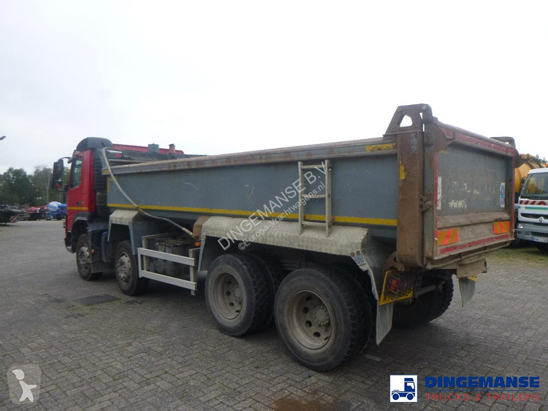 شاحنة Volvo 8x4 RHD steel tipper 16.6 m3