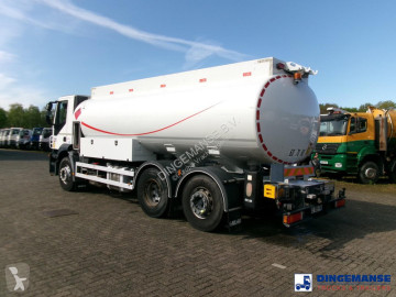 Camión cisterna Iveco