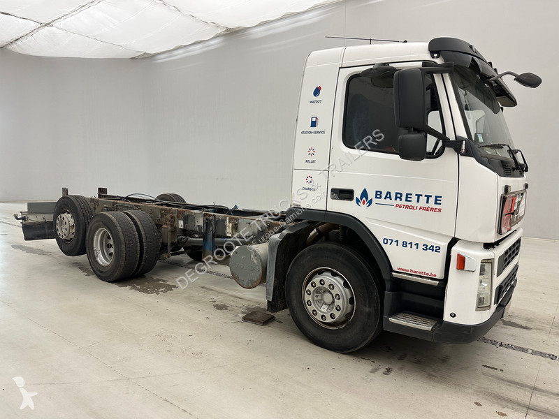 شاحنة Volvo 300 - 6x2