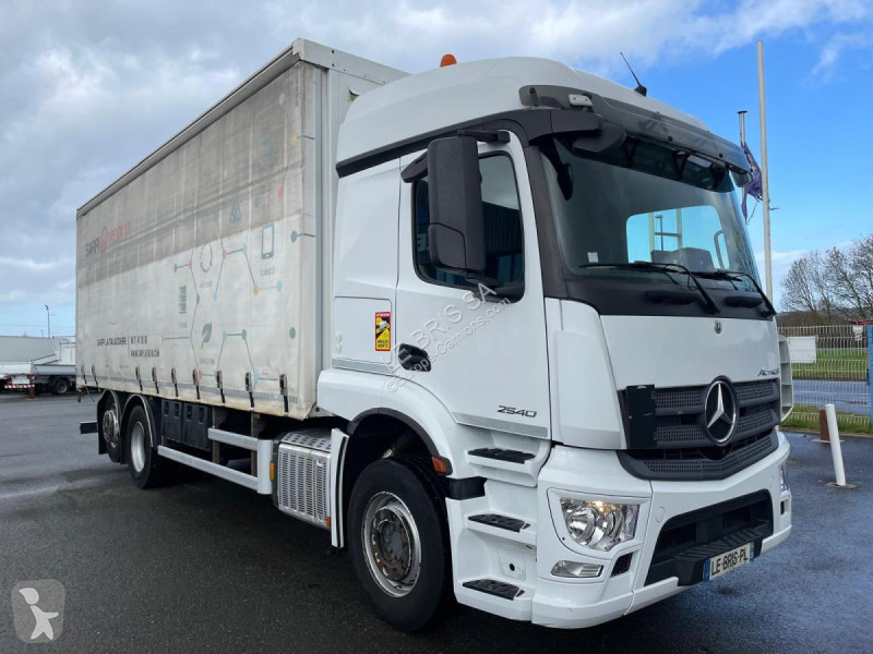 شاحنة Mercedes  ACTROS 25.40