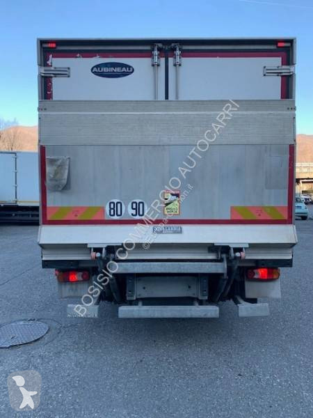 شاحنة Iveco