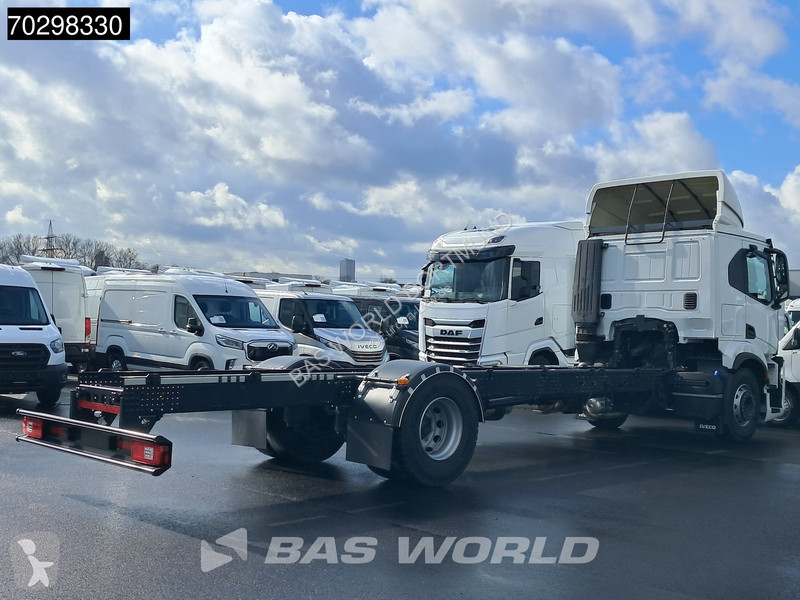 شاحنة Iveco 340 4X2 NEW! Chassis Automatic LED...