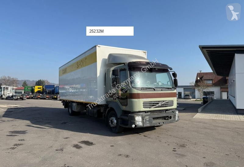 Camion Volvo 638 FLL-280 / Dieselpumpe fehlt