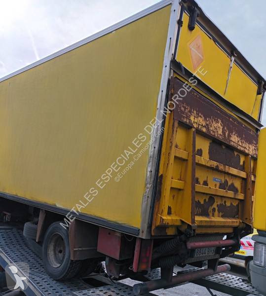 شاحنة Iveco