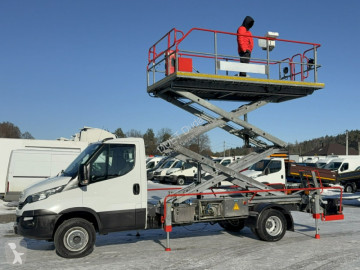 Камион вишка Iveco
