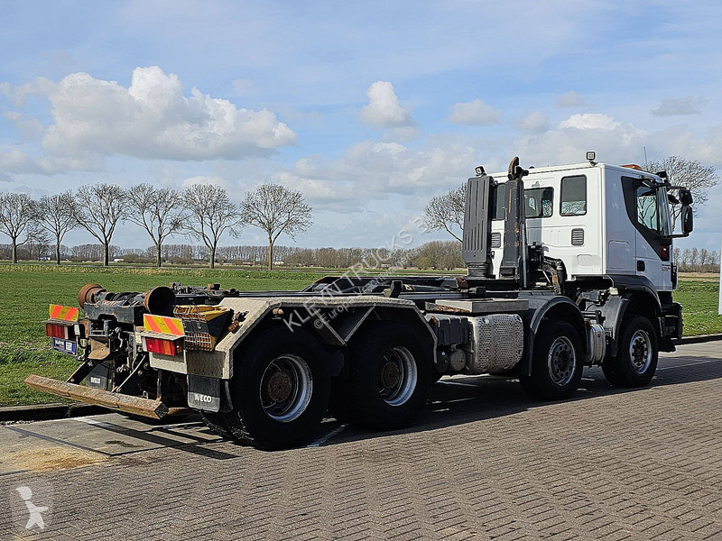 شاحنة Iveco AT410T45 TRAKKER 8X4 INTARDER