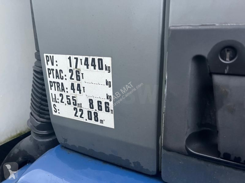 شاحنة Renault 420 DCI