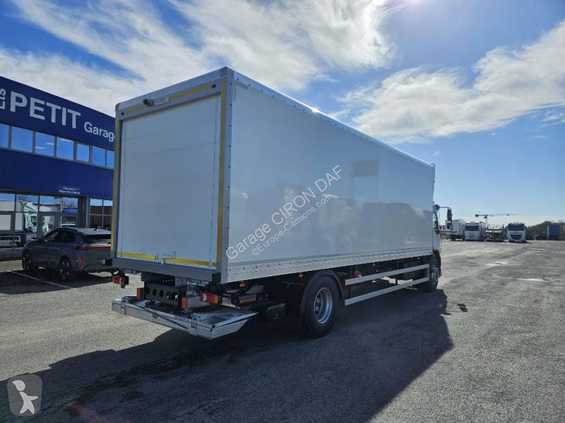 شاحنة DAF 290  19T XB