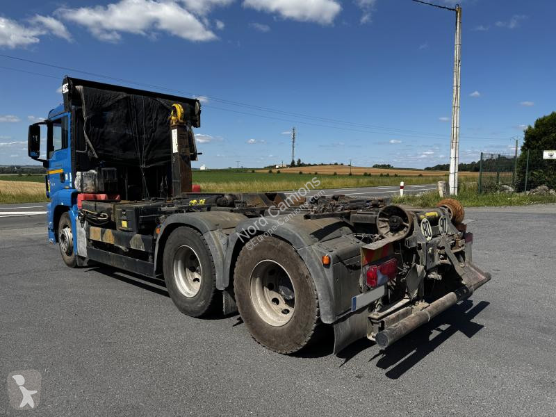 Vrachtwagen MAN 28.400