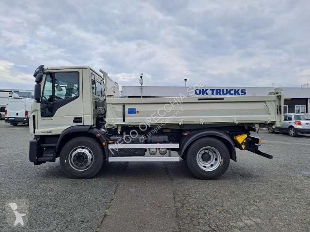 Iveco EUROCARGO ML160E32K truck