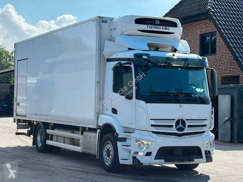 شاحنة Mercedes 1830 L Kühlkoffer Thermo King LBW
