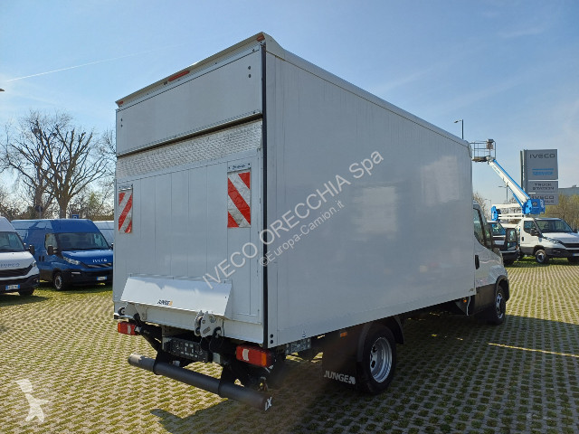 شاحنة Iveco DAILY 35C16 - 4100