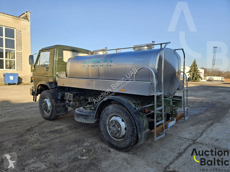 Kamión Volkswagen VW-MAN 8.136