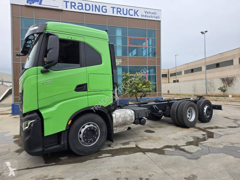 شاحنة Iveco